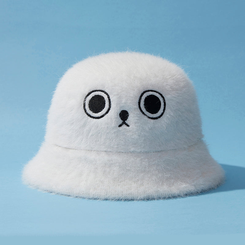 Seal bucket hat