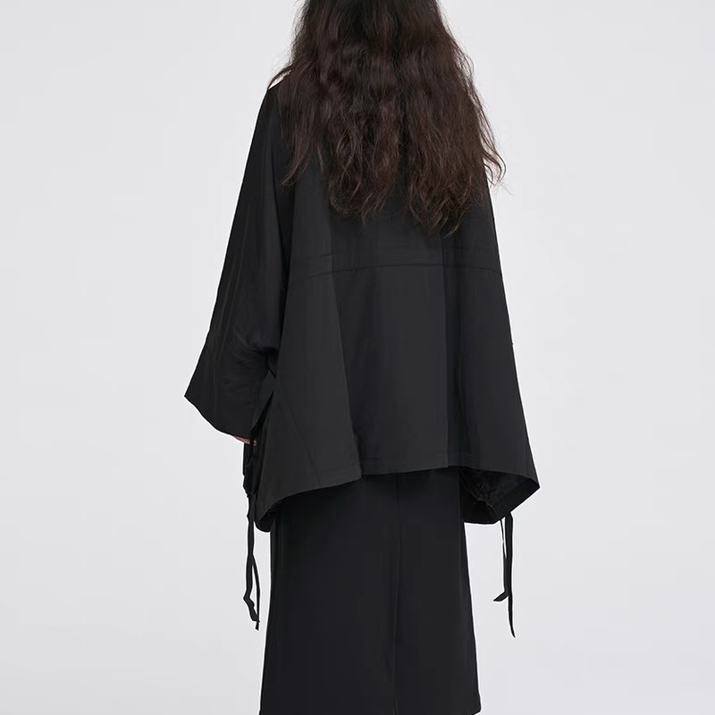 Kurai coat