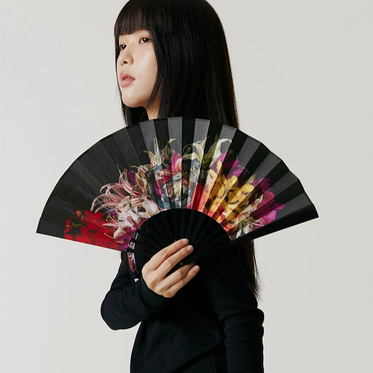 Araki hand fan