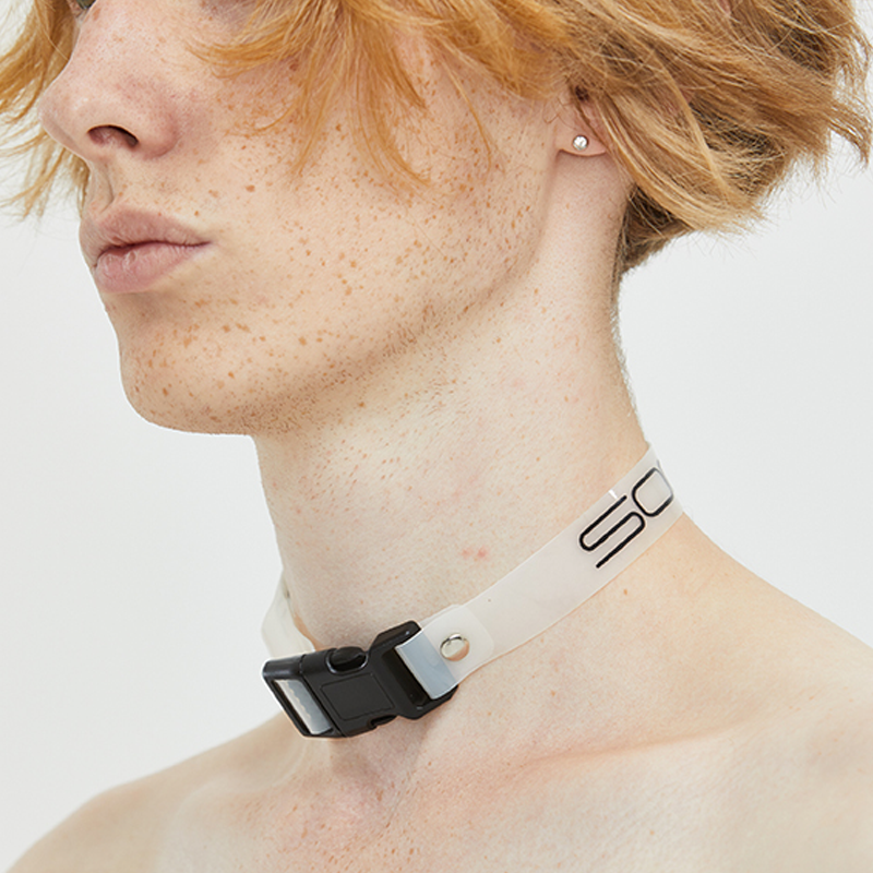 Social phobia choker
