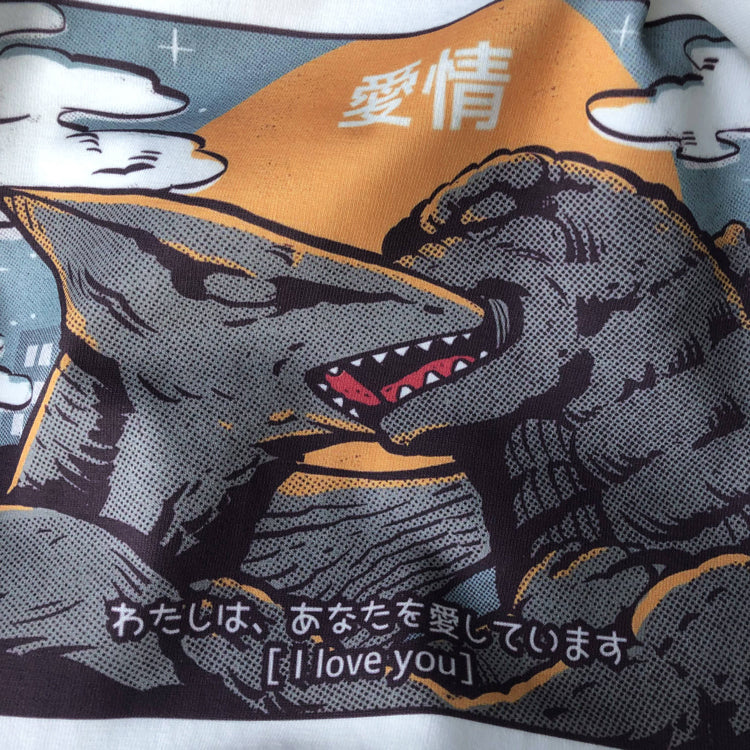 Kaiju love T