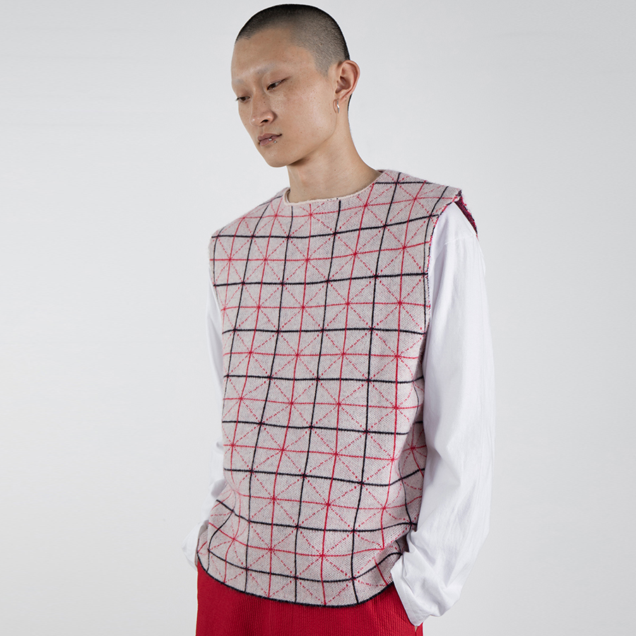 Anti Sweater vest