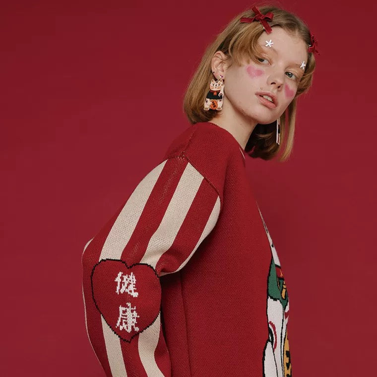 Lucky cat sweater