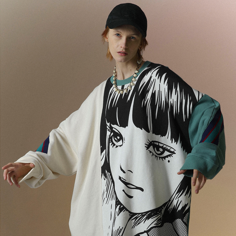 Tomie Sweatshirt